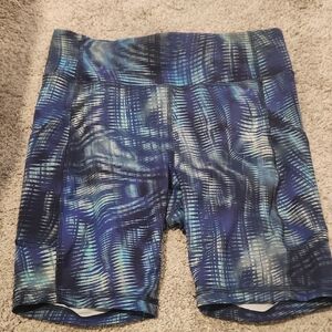 Lululemon Athletica Blue Patterned Bike Shorts